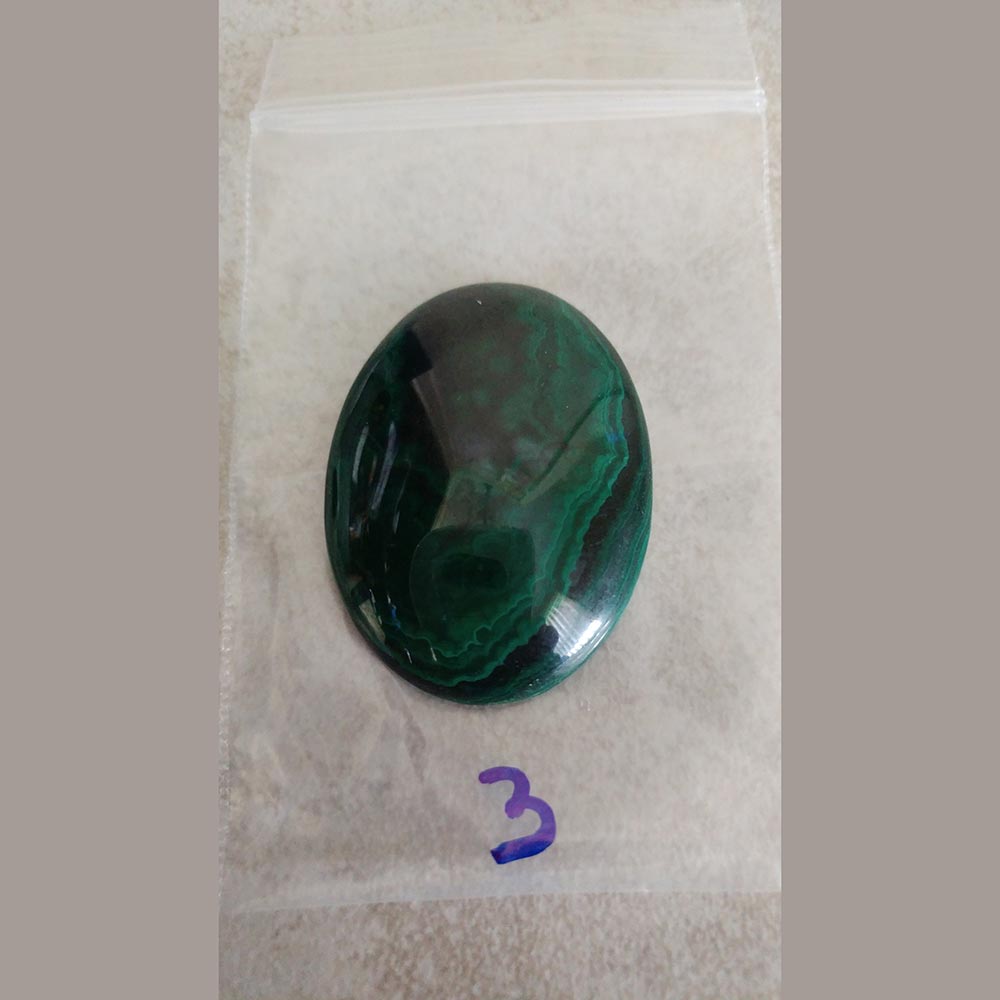 Malachite balances mood swings and heals cramps