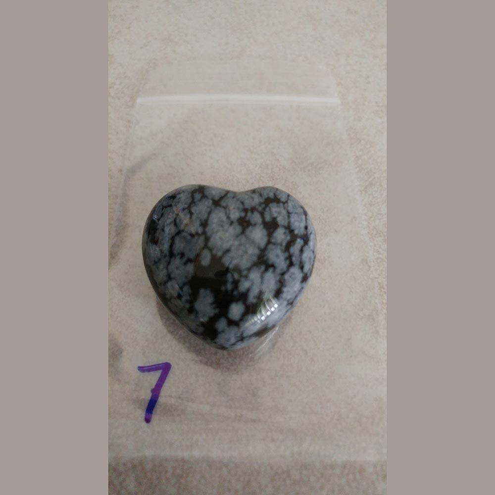 Snowflake Obsidian can remove negativity from a space or person with ease