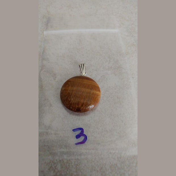 Tiger Eye can attract good fortune