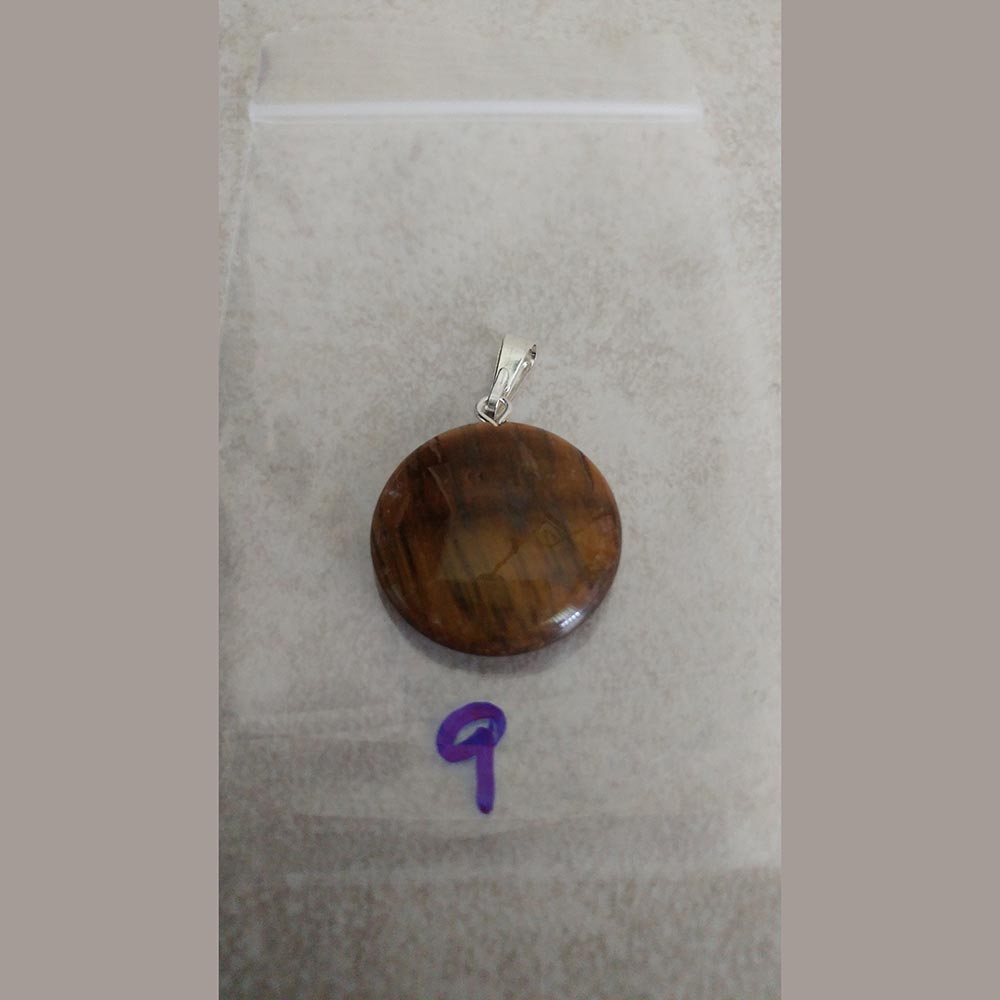 Tiger Eye can attract good fortune