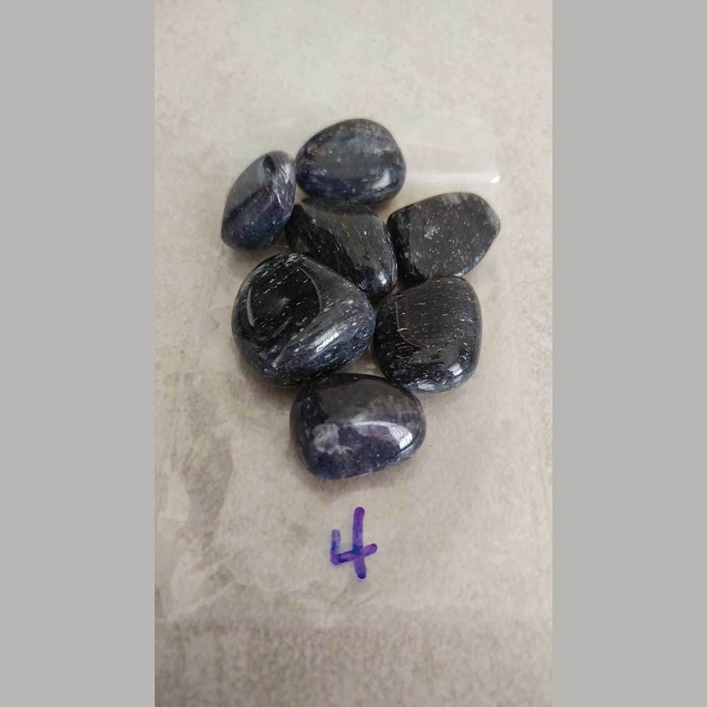 Blue Aventurine is a powerful mental healer that increases vitality and a positive outlook