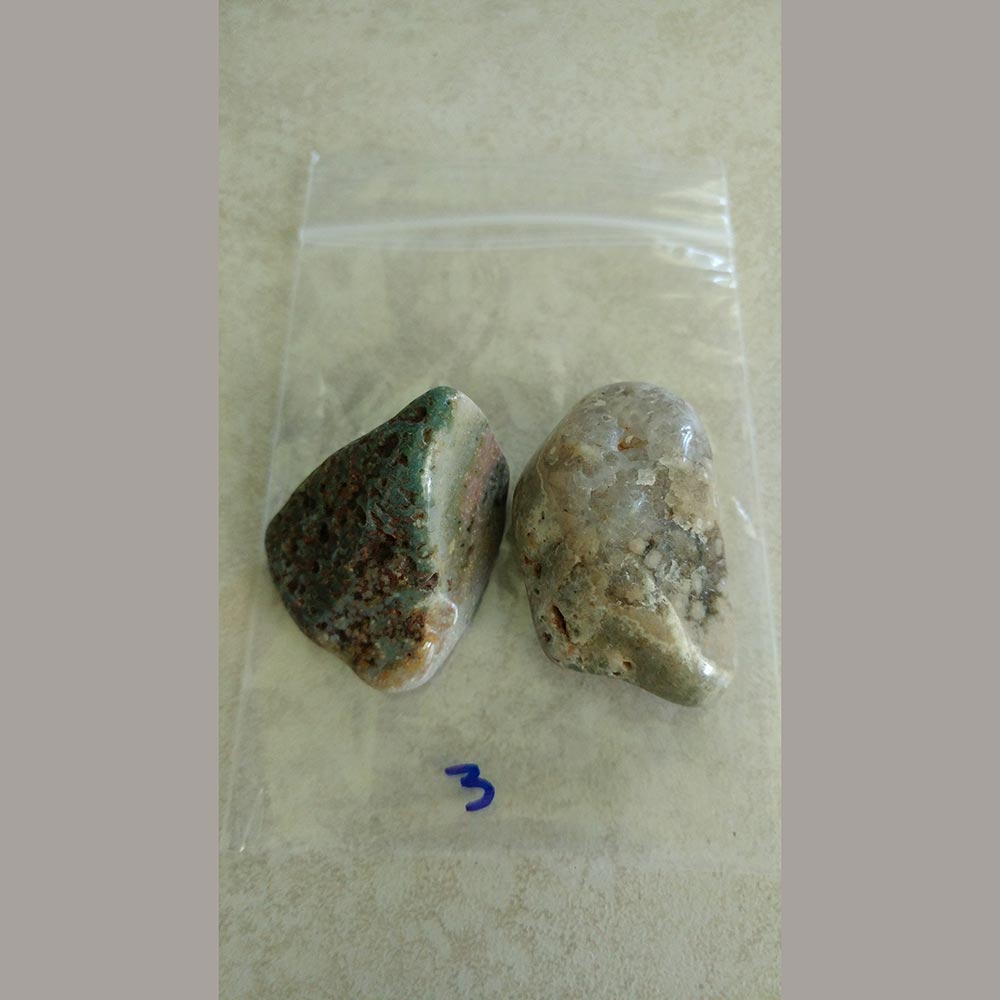 Ocean Jasper is beneficial to the digestion, digestive organs, removing toxins, lessens body odor